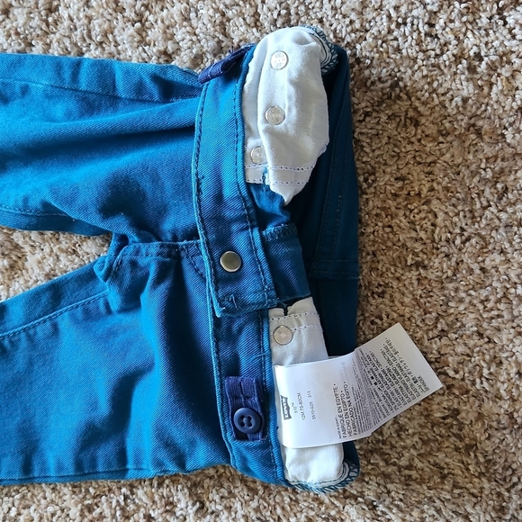 Levi's skinny jeans adjustable waist - Picture 5 of 5